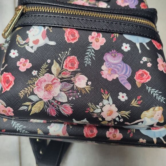 Disney Loungefly Women's Black Floral Print Zipper Around Backpack Rare HEART - Picture 4 of 15